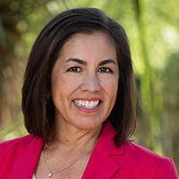 Lori Higuera 200X200